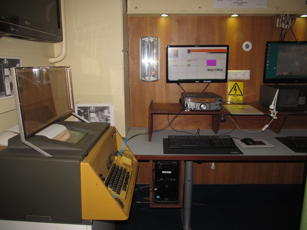Telex-Siemens-T100-toegevoegd-t.-b.-v.-meteo.